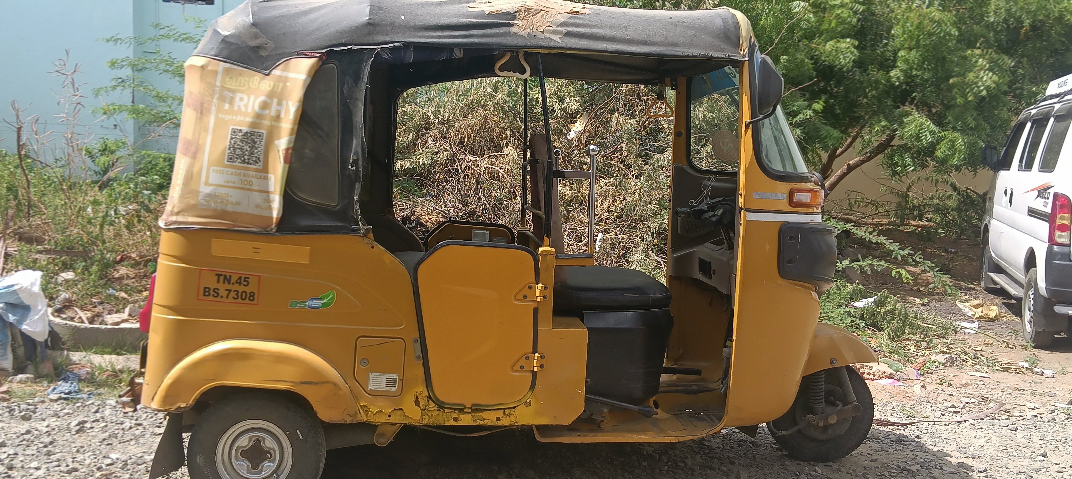Used Bajaj Compact RE 2021 — photo 4