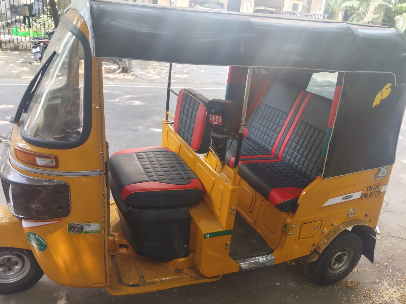 Used Bajaj Compact RE 2023 — photo 3