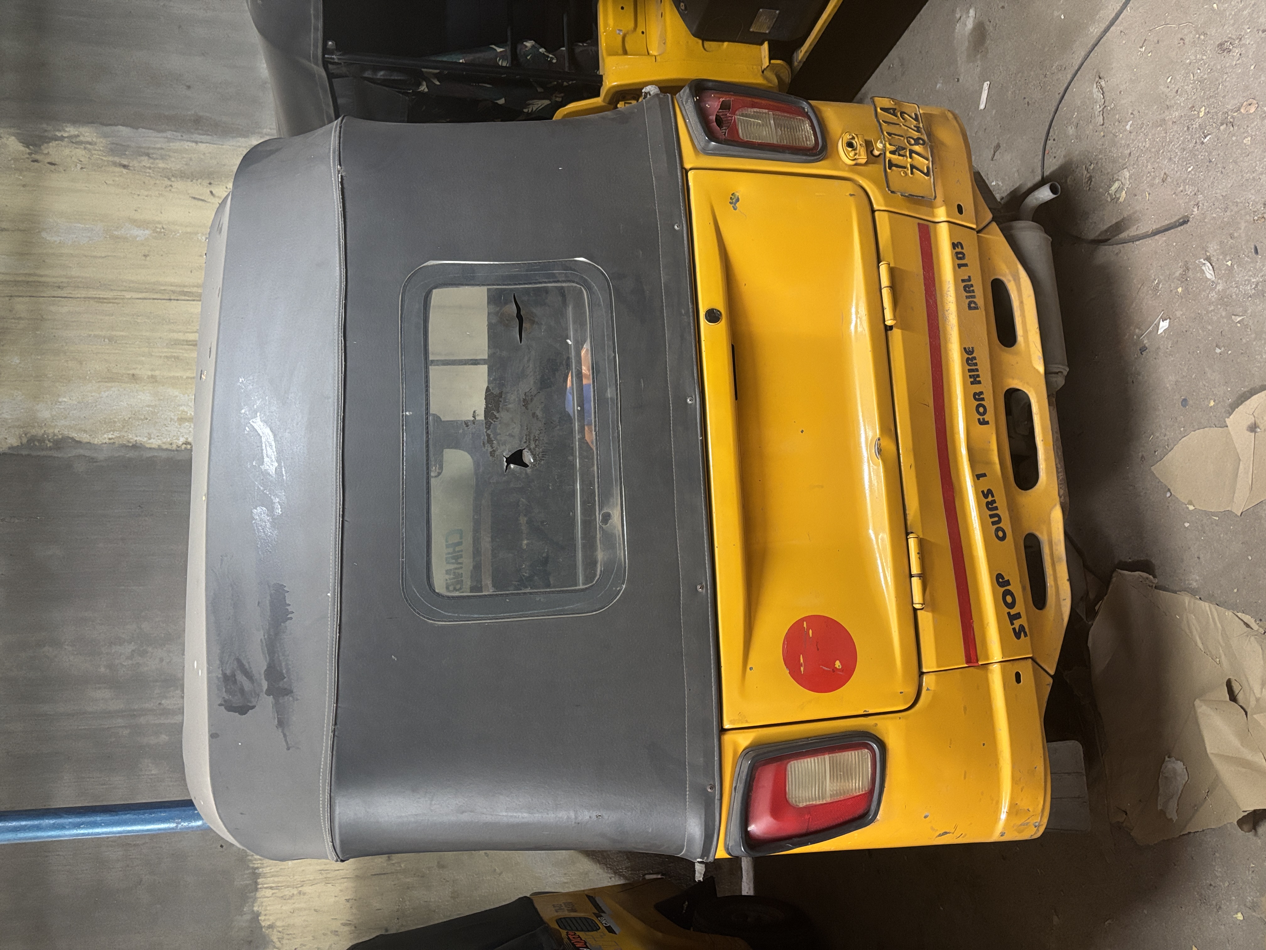 பழைய Piaggio Ape City 2022 — படம் 5