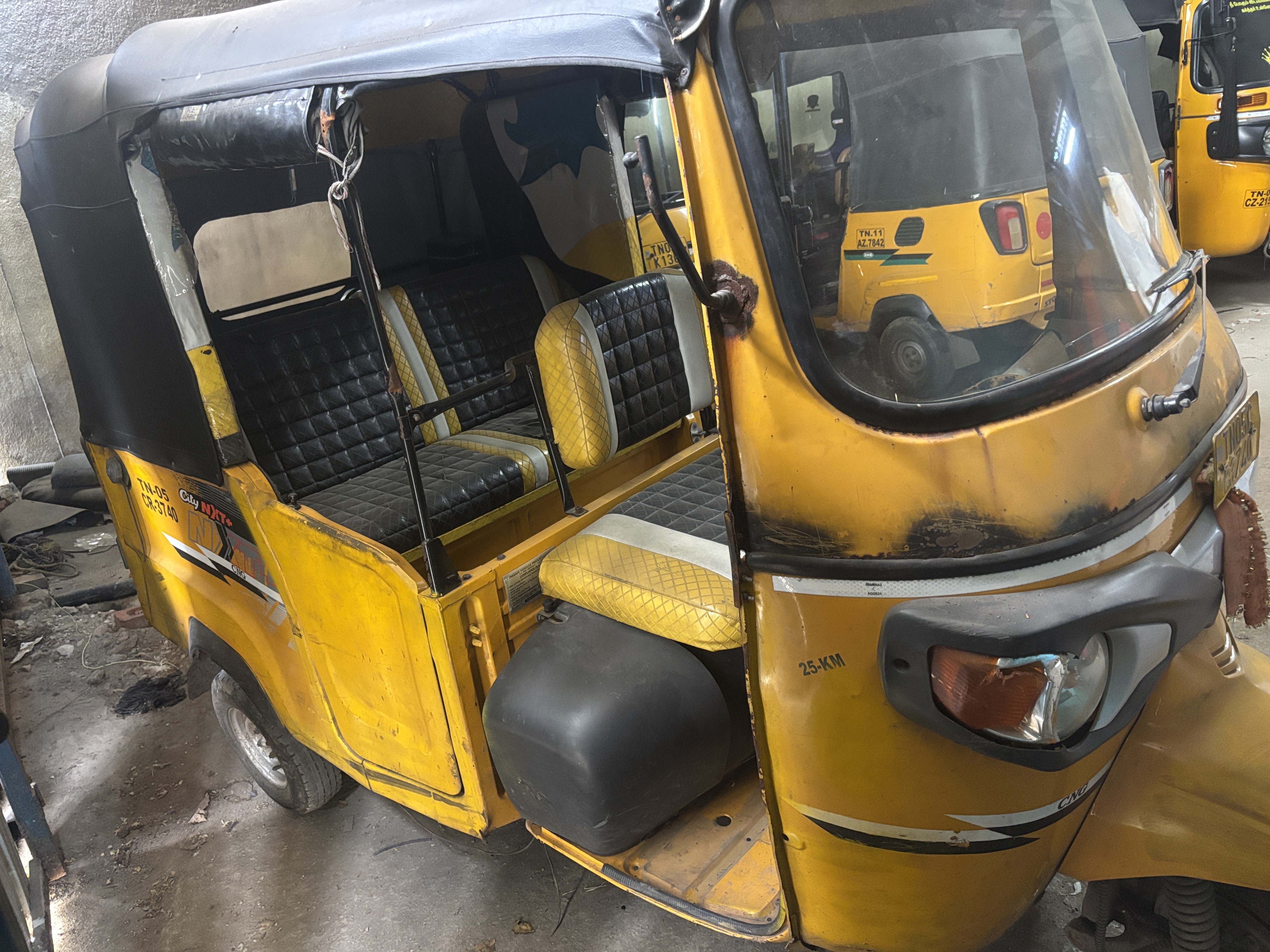 பழைய Piaggio Ape City 2024 — படம் 2