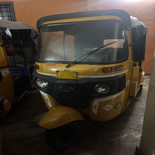 பழைய Bajaj Compact RE 2023 — படம் 1