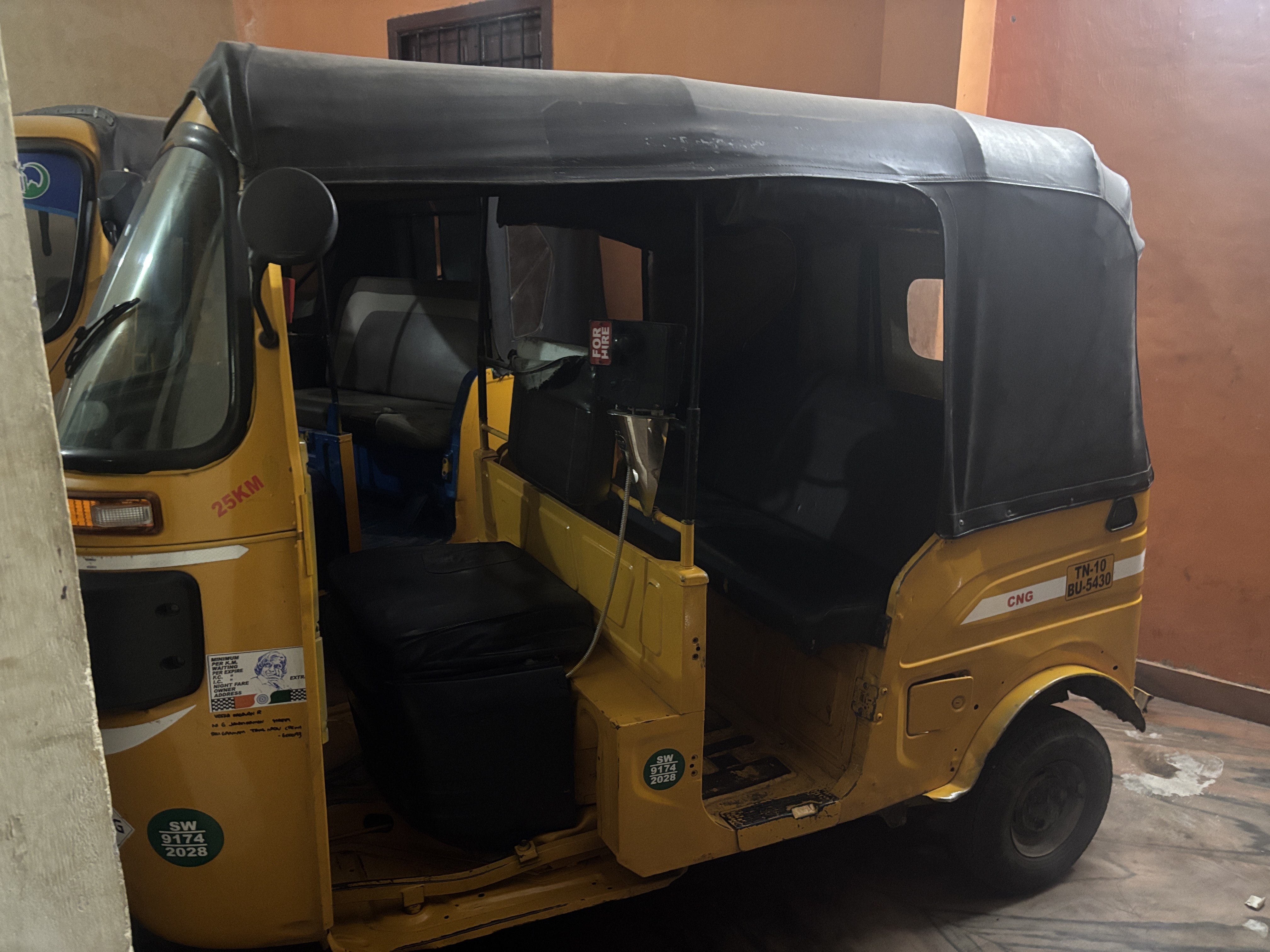 பழைய Bajaj Compact RE 2023 — படம் 4