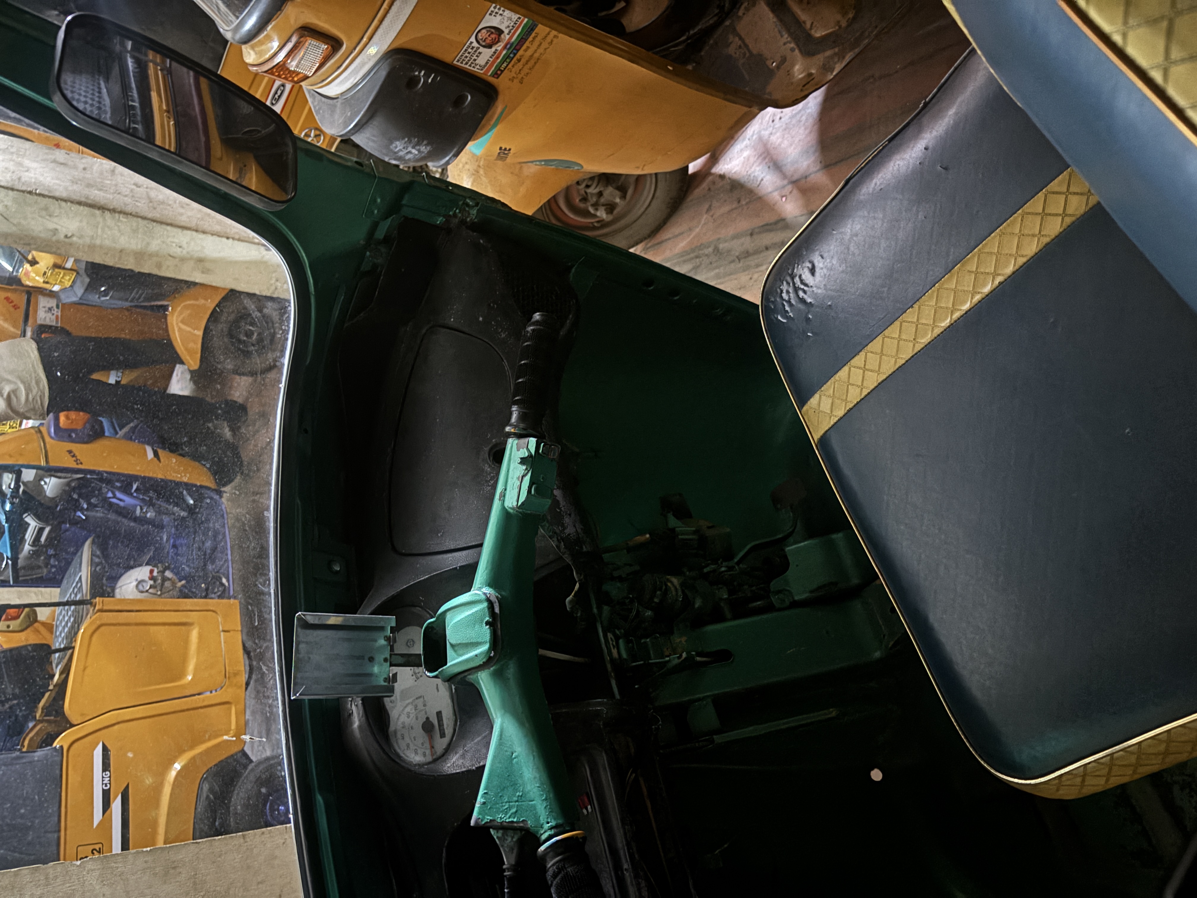 பழைய Piaggio Ape City 2018 — படம் 2