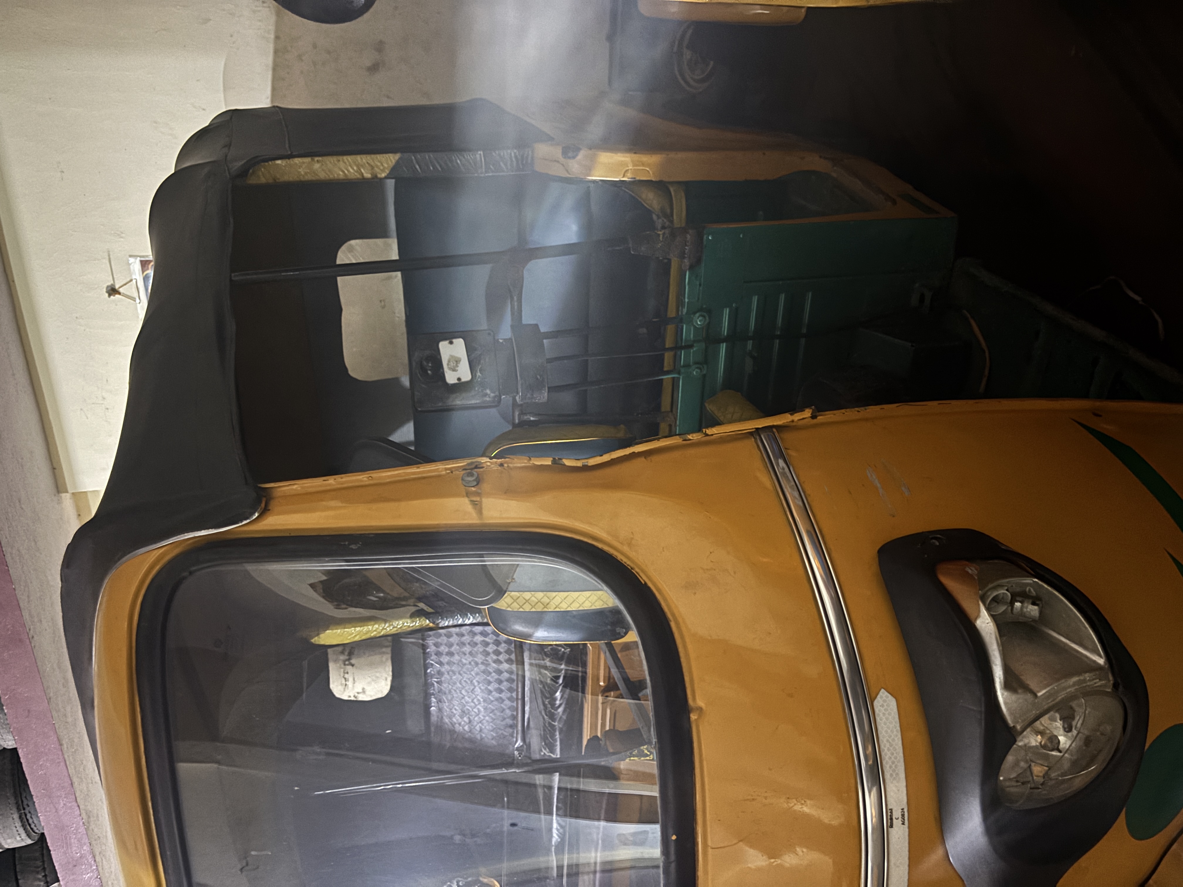 பழைய Piaggio Ape City 2018 — படம் 4