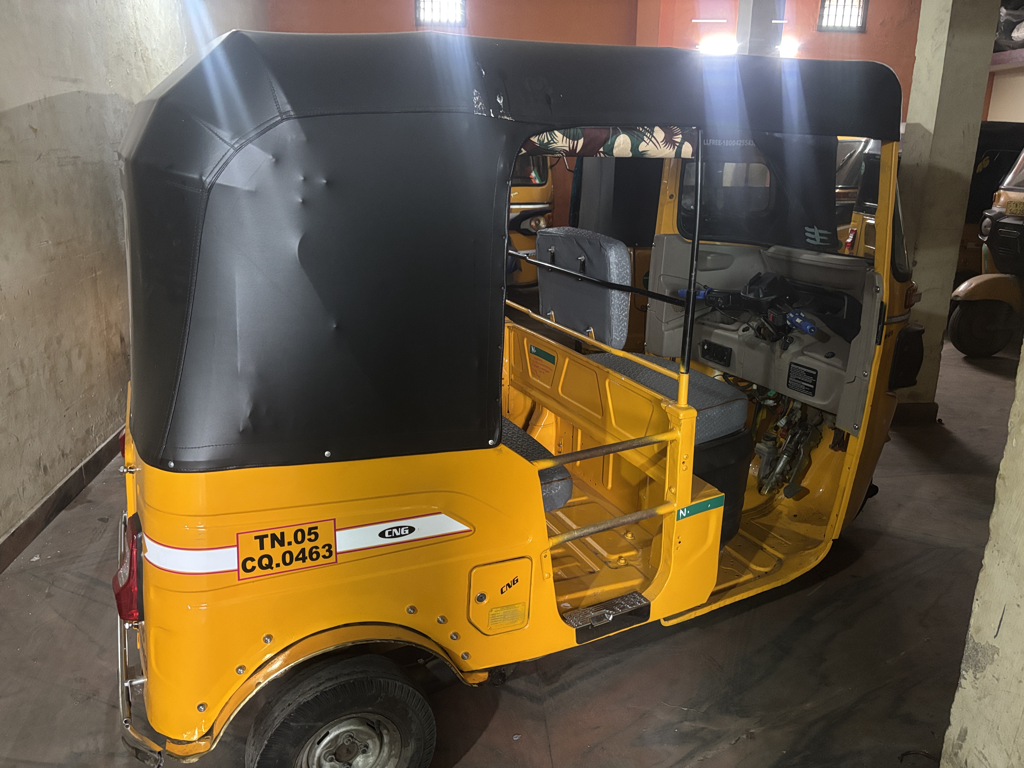 பழைய Bajaj Compact RE 2023 — படம் 2