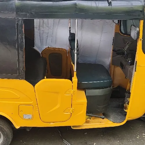 Used Bajaj Compact RE