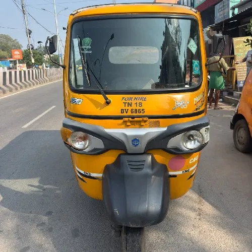 பழைய Piaggio Ape Metro 2025 — படம் 1
